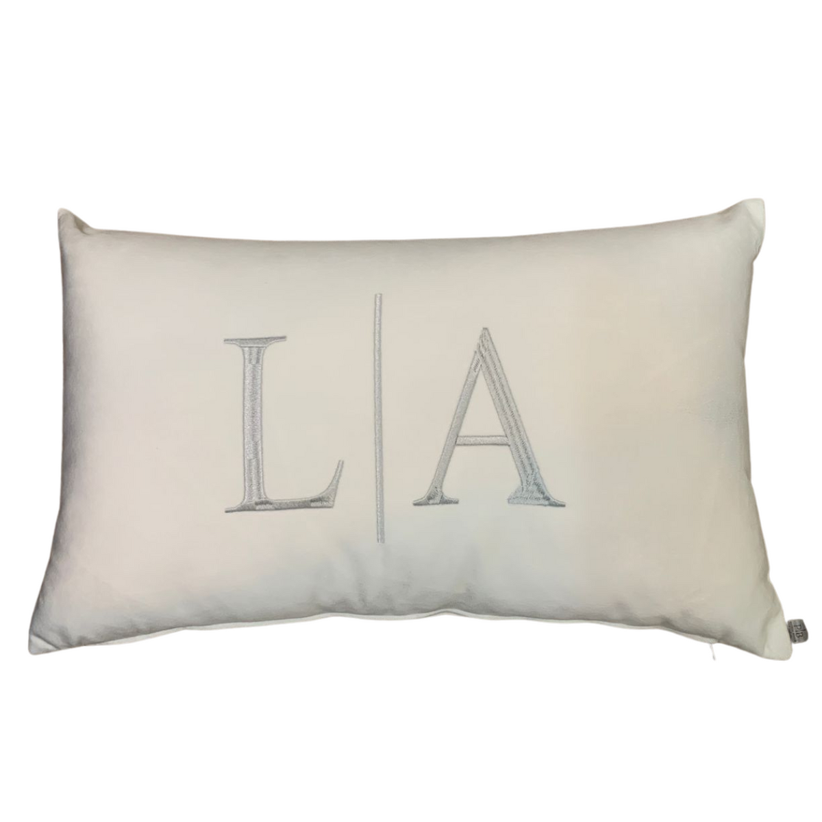 Almofada Individual com Inicial Married Veludo Branco Bordado Cinzento-Claro